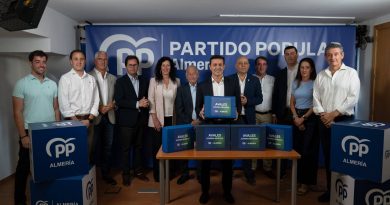 Más de 300 almerienses participan desde mañana en el Congreso Regional del PP de Andalucía que reforzará el liderazgo de Juanma Moreno Más de 300 almerienses participan desde mañana en el Congreso Regional del PP de Andalucía que reforzará el liderazgo de Juanma Moreno