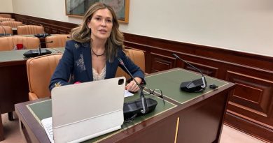 El Congreso aprueba una iniciativa del PP para autorizar de forma excepcional tratamientos específicos contra el pulgón y proteger al campo español