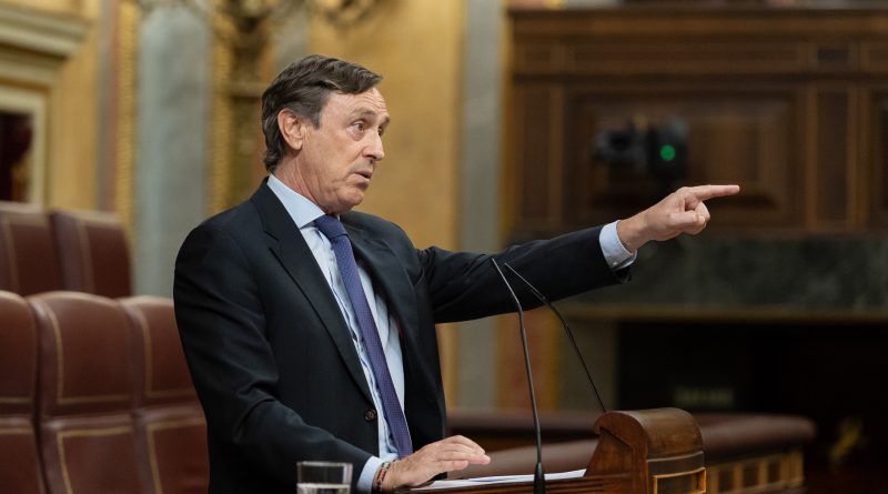 Hernando defiende la limpieza del sistema electoral y exige responsabilidades políticas por la corrupción que rodea al Gobierno