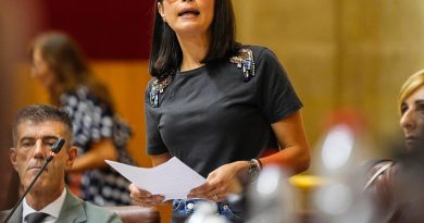 Ángeles Martínez reivindica la mejora de las condiciones de los empleados públicos con el Gobierno de Juanma Moreno